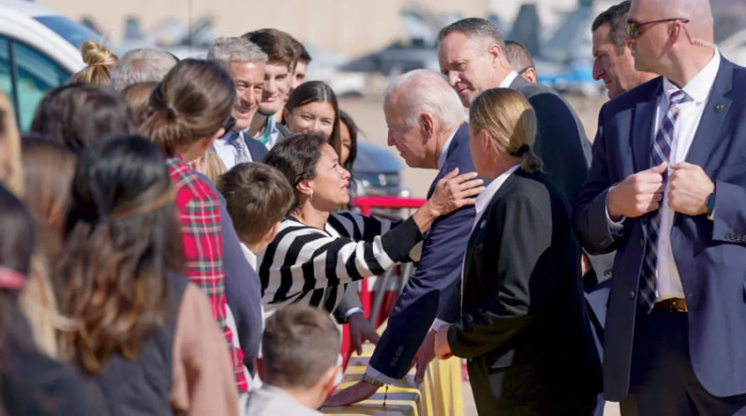 بايدن خلال مشاركته في حملة انتخابية بسان دييغو الجمعة (أ.ب)