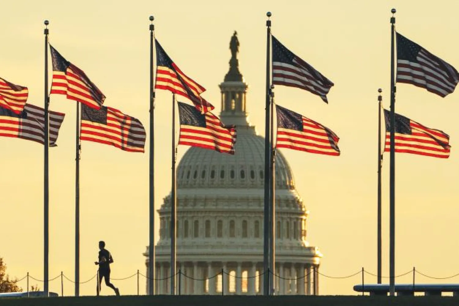 عيون الجمهوريين على نيل الغالبية في الكونغرس (إ.ب.أ)