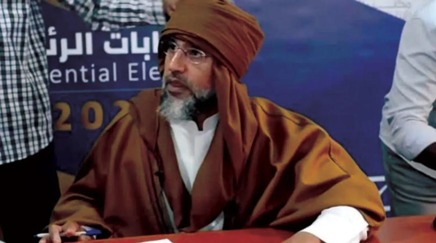 سيف الإسلام القذافي لدى ترشحه للانتخابات الرئاسية نهاية 2021 (مفوضية الانتخابات)