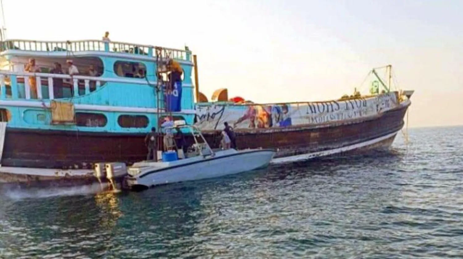 Yemeni Navy seizes an Iranian ship near Socotra Island carrying a shipment of illicit drugs (Saba News Agency)
