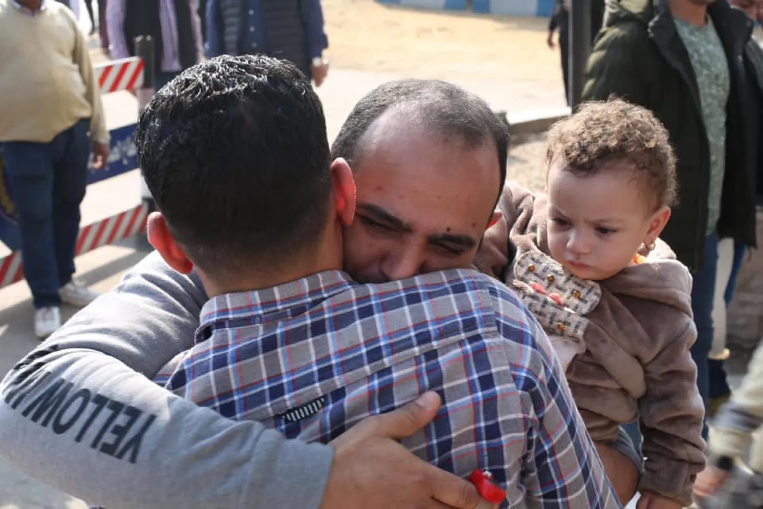 جانب من عمليات الإفراج عن محبوسين بموجب عمل لجنة العفو الرئاسي المصرية 