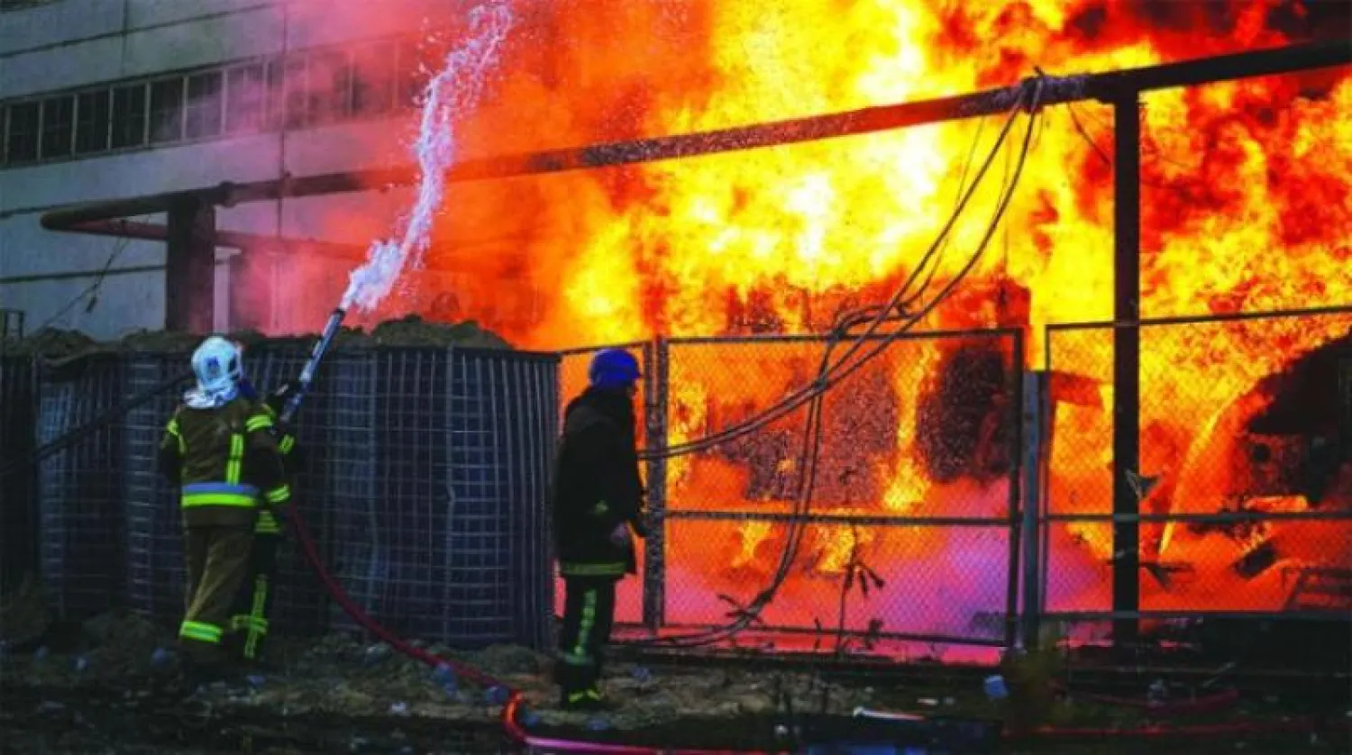 مناطق أوكرانية بما فيها كييف تعاني انقطاعاً في التيار الكهربائي بعد سلسلة غارات روسية (رويترز)