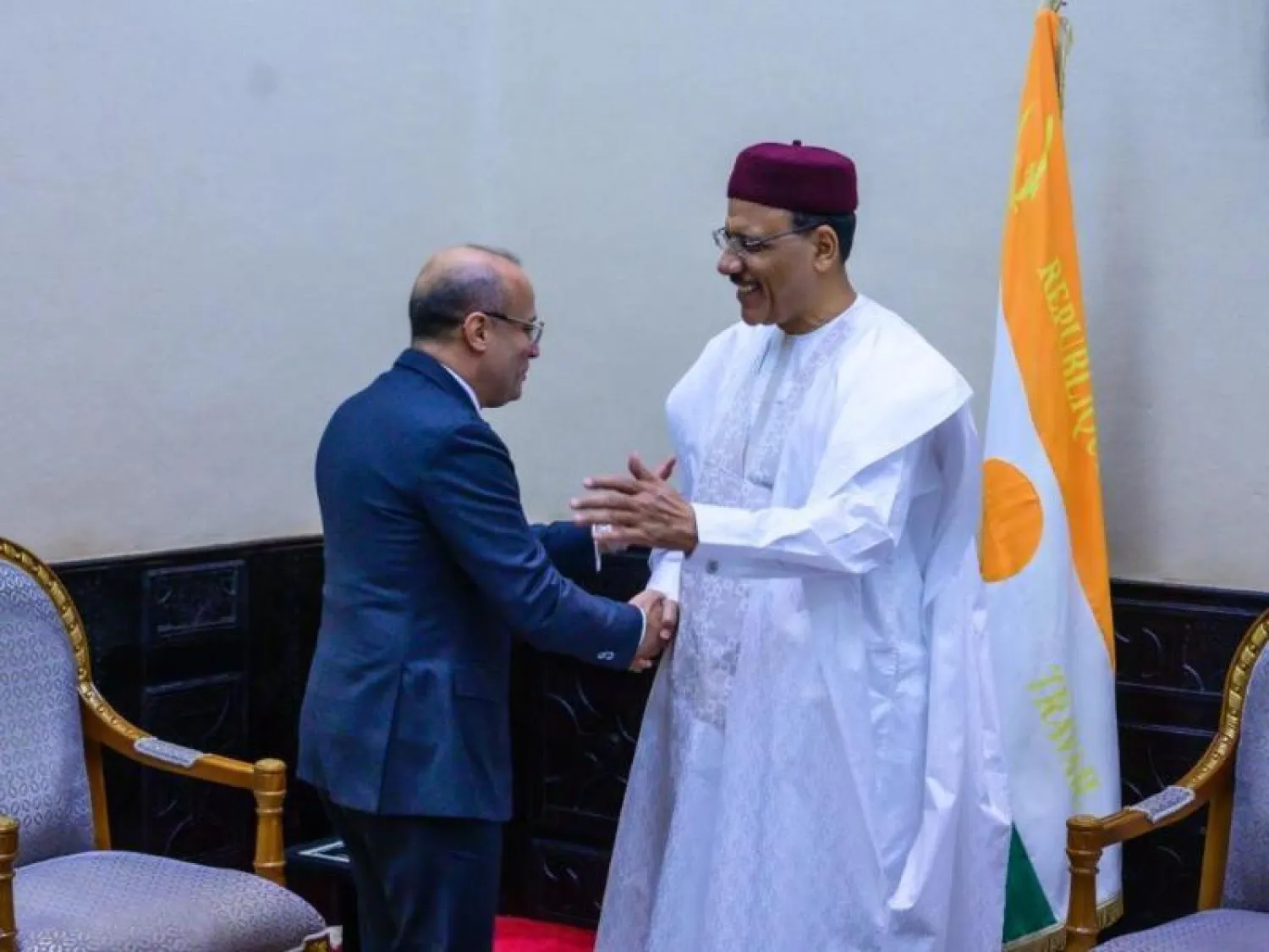 اجتماع عبد الله اللافي مع رئيس النيجر (المجلس الرئاسي)