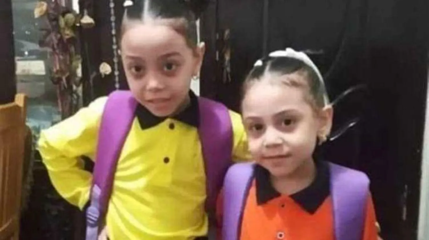 صورة متداولة للشقيقتين «إيمان وسجدة» ضحيتي الحقن الخاطئ في مصر