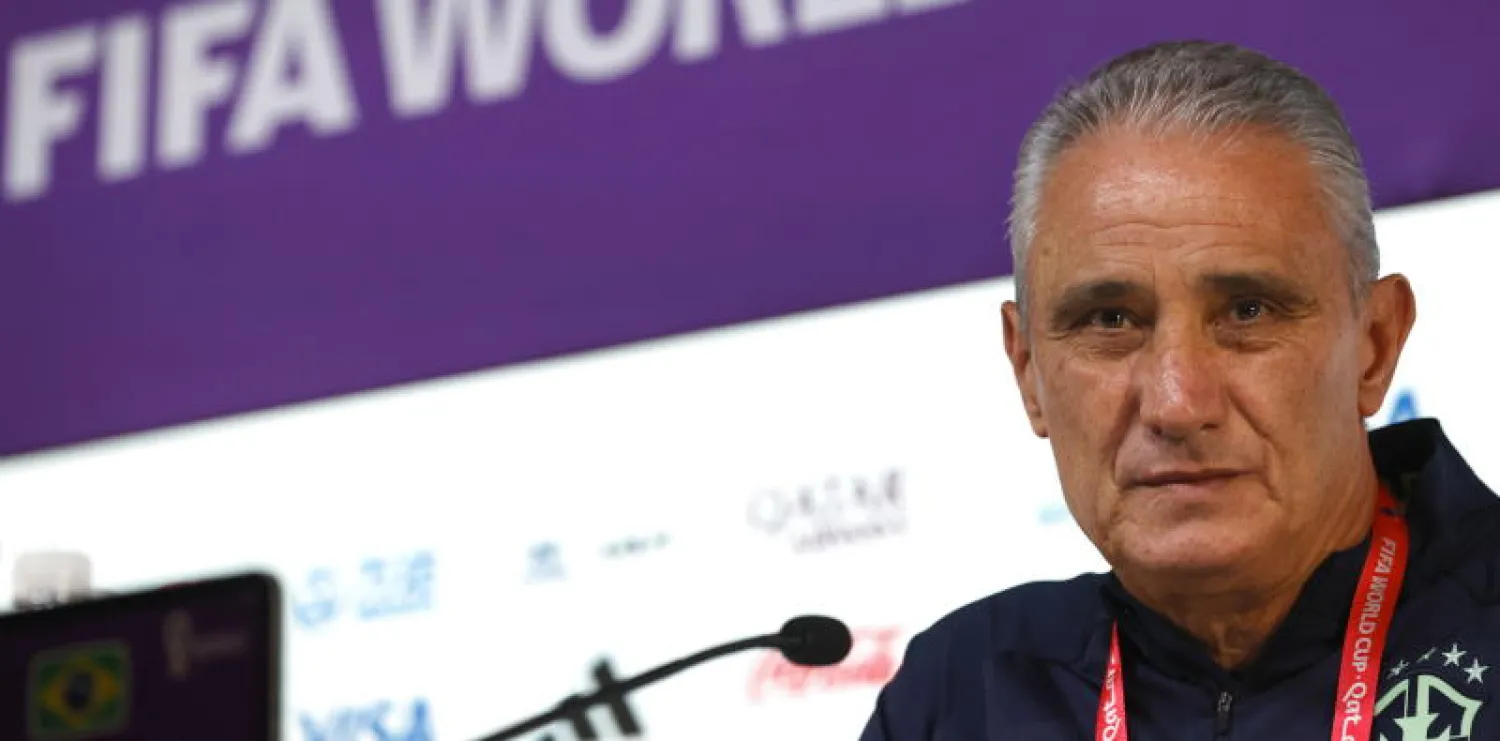 مدرب البرازيل قال إنهم مسؤولون ويتحلون بالأخلاق (إ.ب.أ)