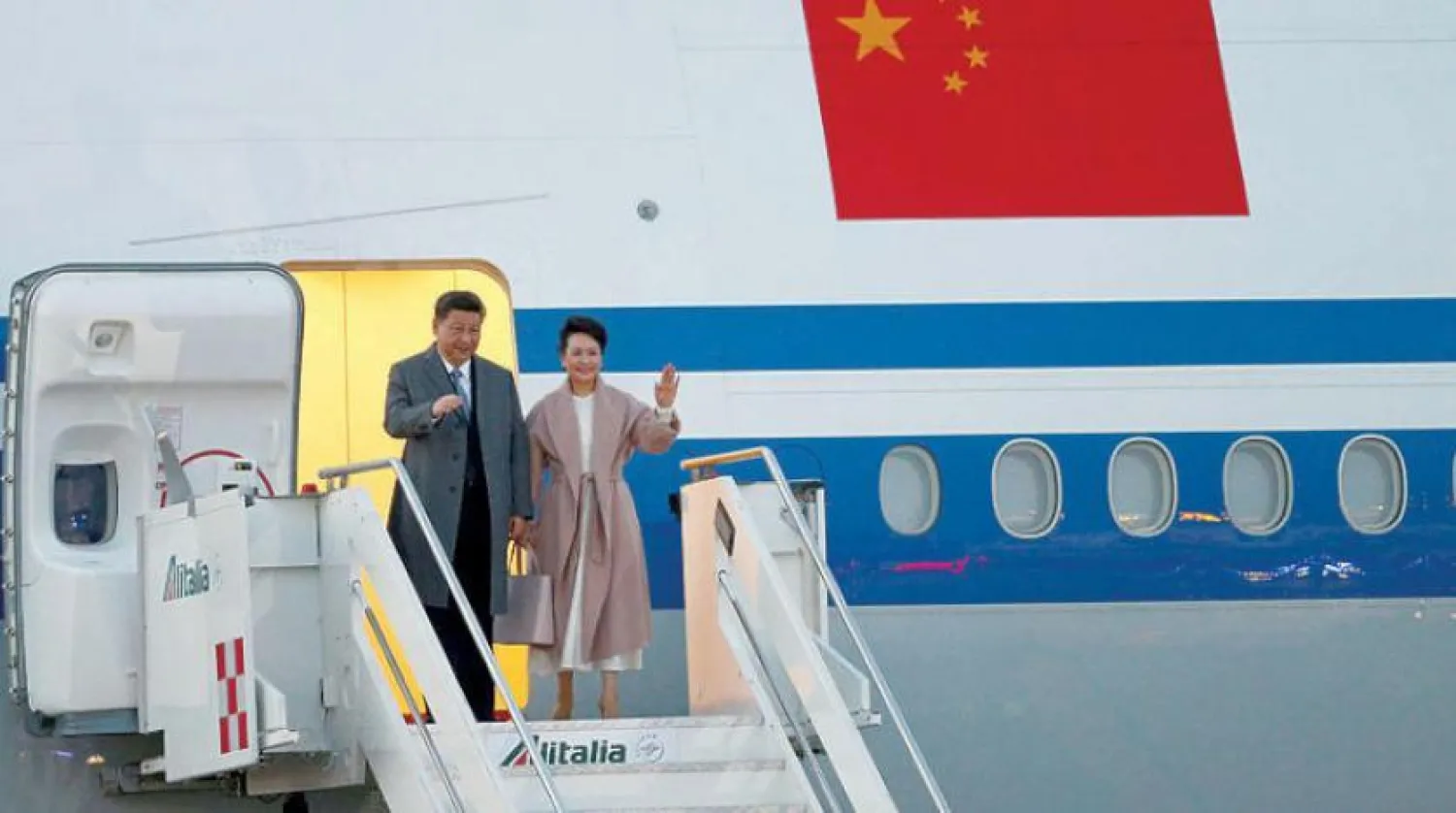 Çin Devlet Başkanı Şi Cinping ve eşi Roma’ya ulaşırken (Reuters)
