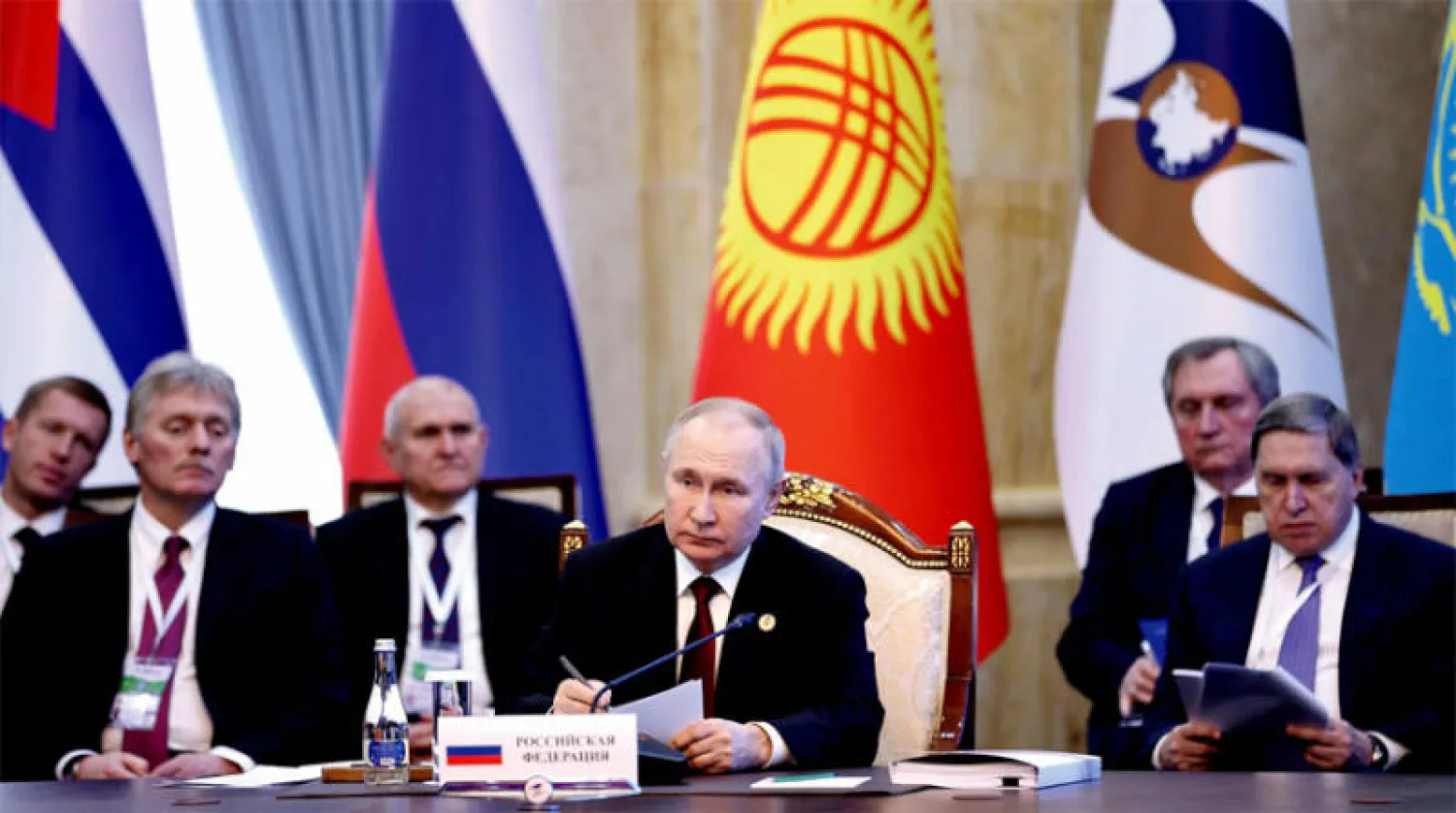 بوتين خلال مشاركته في قمة بشكيك أمس (إ.ب.أ)