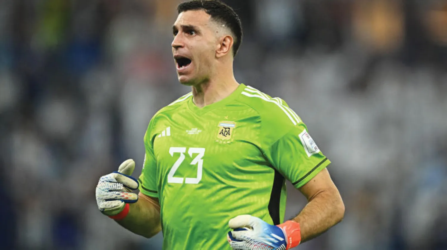 مارتينيز حارس الأرجنتين (رويترز)