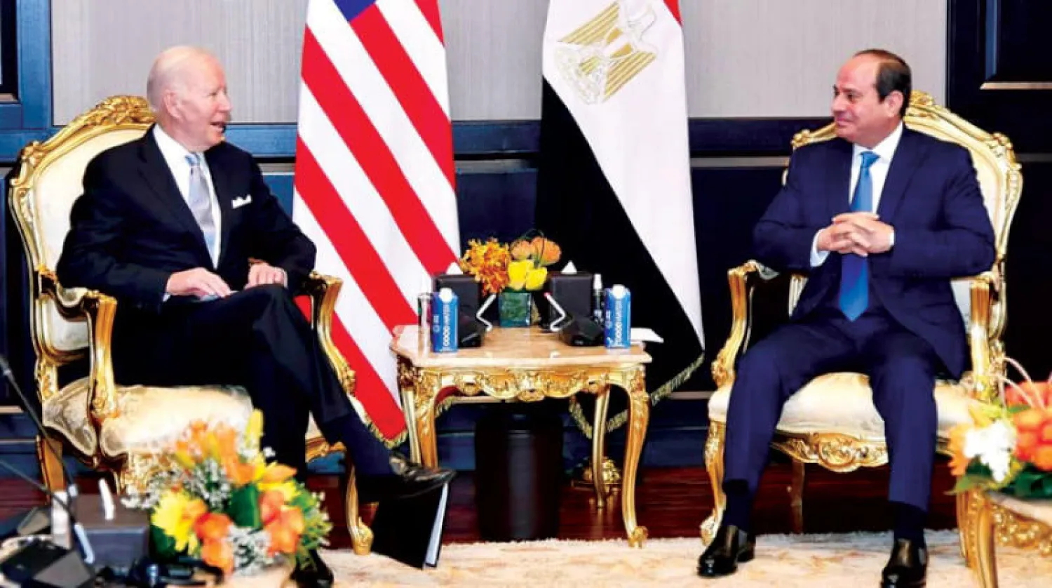 السيسي وبايدن في لقاء خلال قمة المناخ بشرم الشيخ (الرئاسة المصرية)