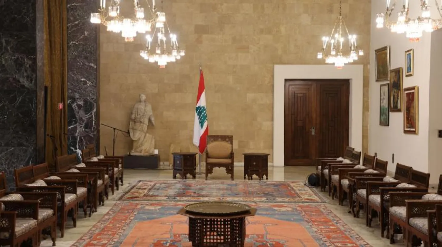  A view shows the empty presidential chair after former Lebanese President Michel Aoun's six-year term officially ended, at the presidential palace in Baabda, Lebanon November 1, 2022. REUTERS/Mohamed Azakir