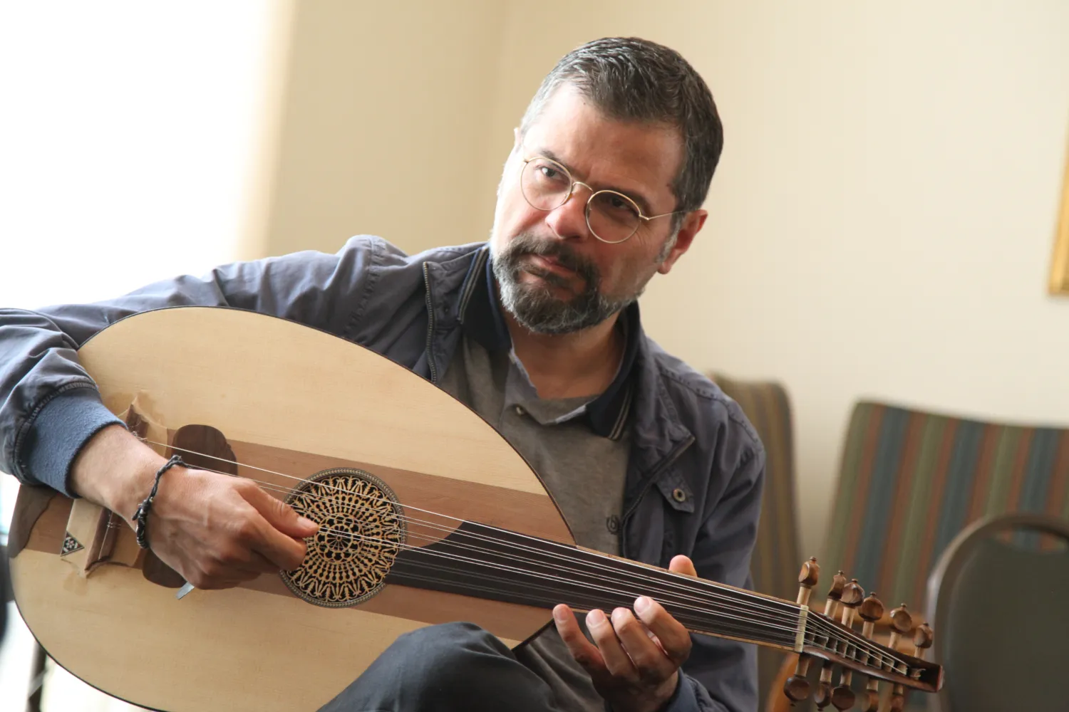 شربل روحانا لـ  «الشرق الأوسط»: أنجزنا مباراة دولية ناجحة ونستعد لمجموعة ورش عمل