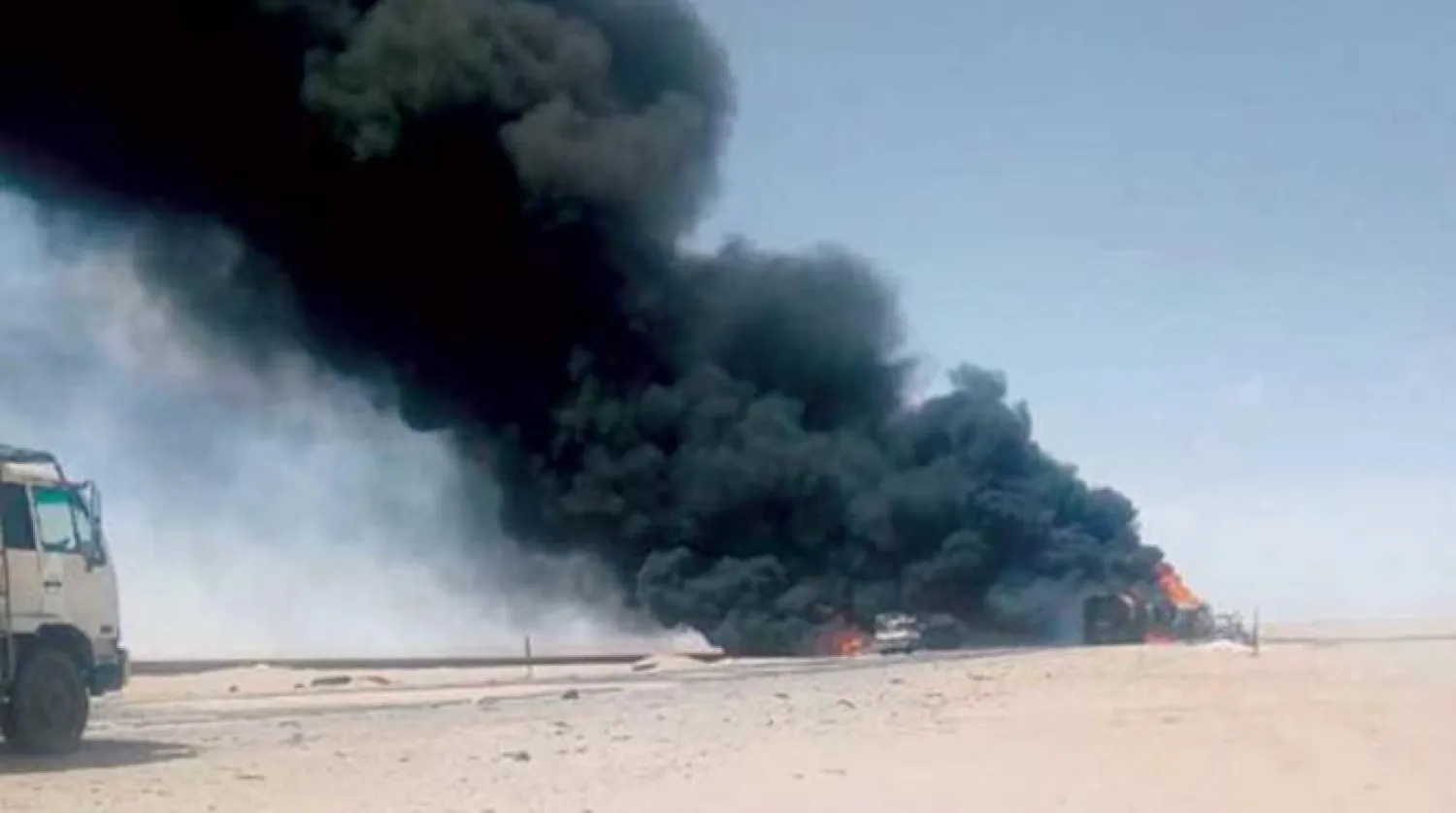 A fuel tanker burning in previous attacks by tribal militants between Marib and Hadramout (Twitter)

