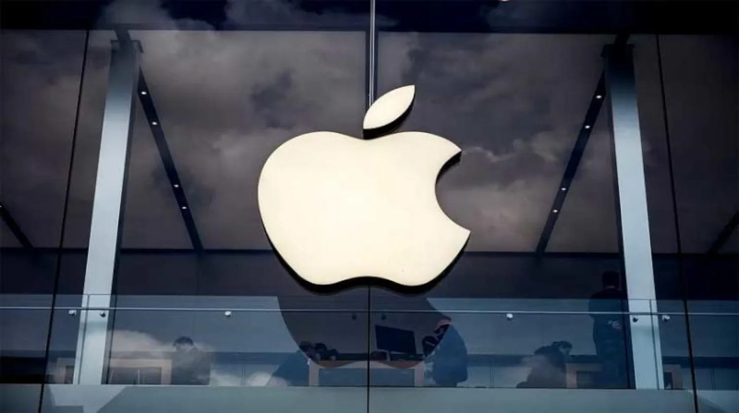 «أبل»... خدمة إرسال رسائل الاستغاثة عبر الأقمار الصناعية