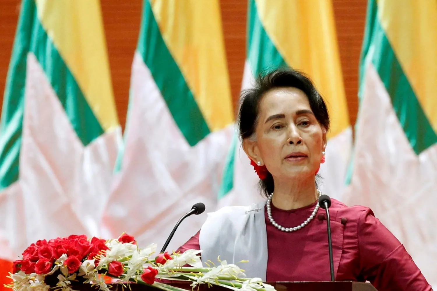 Myanmar State Counselor Aung San Suu Kyi delivers a speech to the nation over Rakhine and Rohingya situation, in Naypyitaw, Myanmar September 19, 2017. (Reuters)
