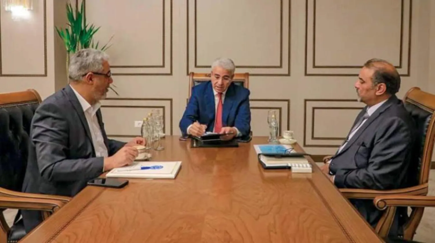 Birlik hükümeti, Başağa’nın dün Sirte’de gerçekleştirdiği toplantının görüntülerini yayınladı.