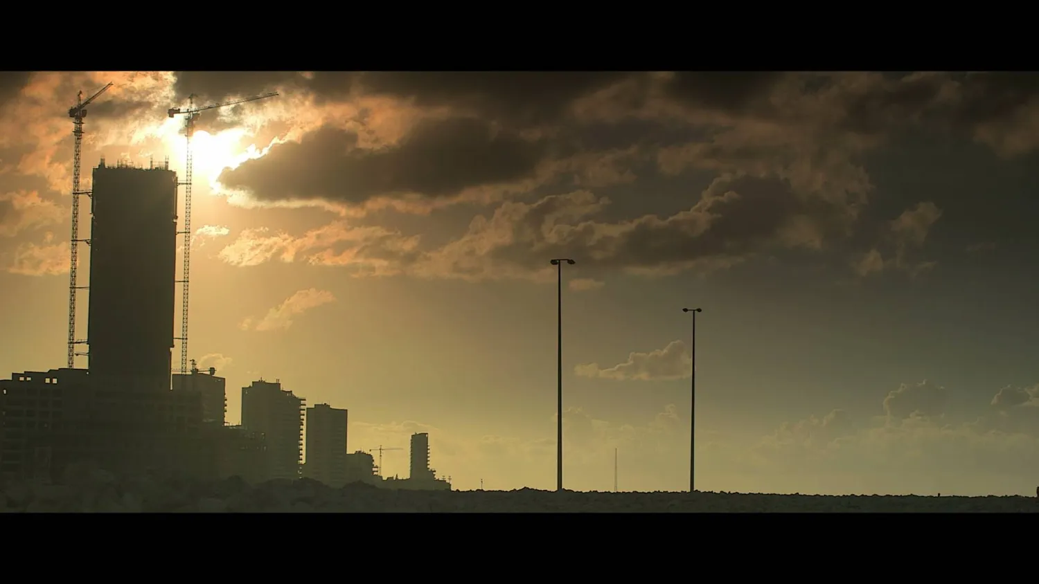 فيلم "ما بعد النهاية" يتناول نظرية اختفاء مدينة بيروت 