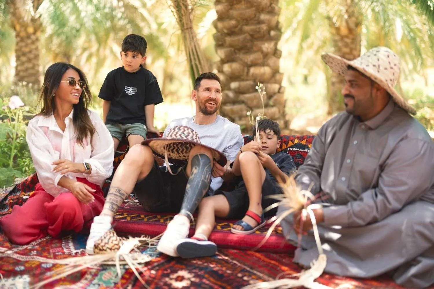  International football player Lionel Messi with his family during a vacation in Saudi Arabia (Asharq Al-Awsat)
