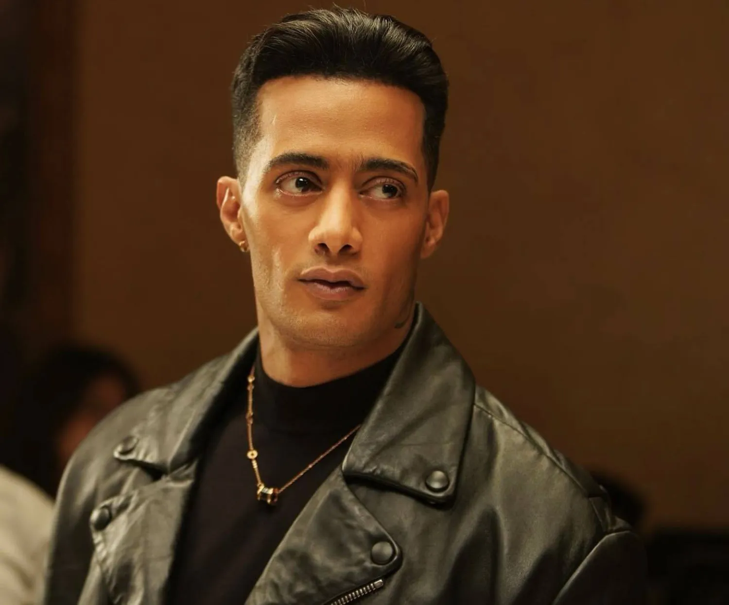 محمد رمضان صفحته في فيسبوك