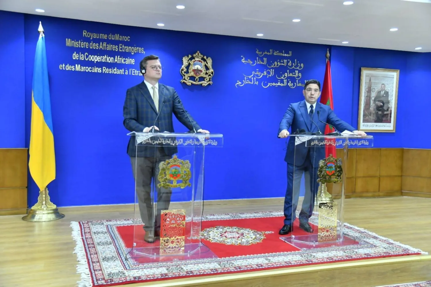 بوريطة وكوليبا خلال مؤتمرهما الصحافي (الشرق الأوسط)