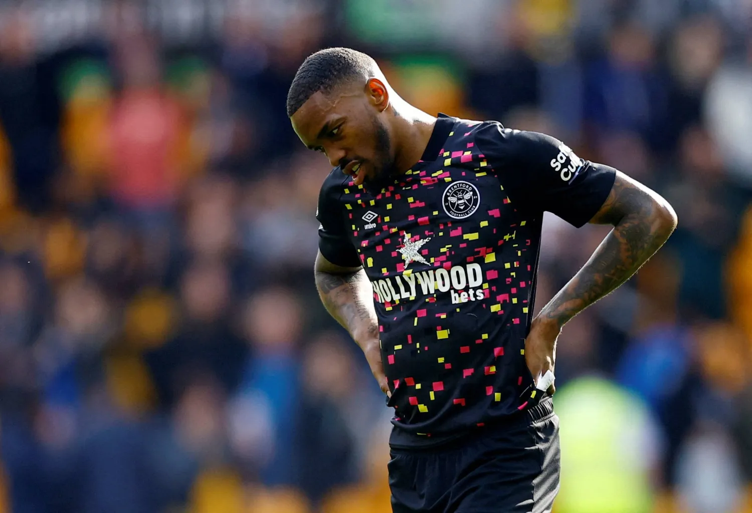 قرار إيقاف إيفان توني سيلقي بظلال من الشك على مستقبل اللاعب (رويترز)