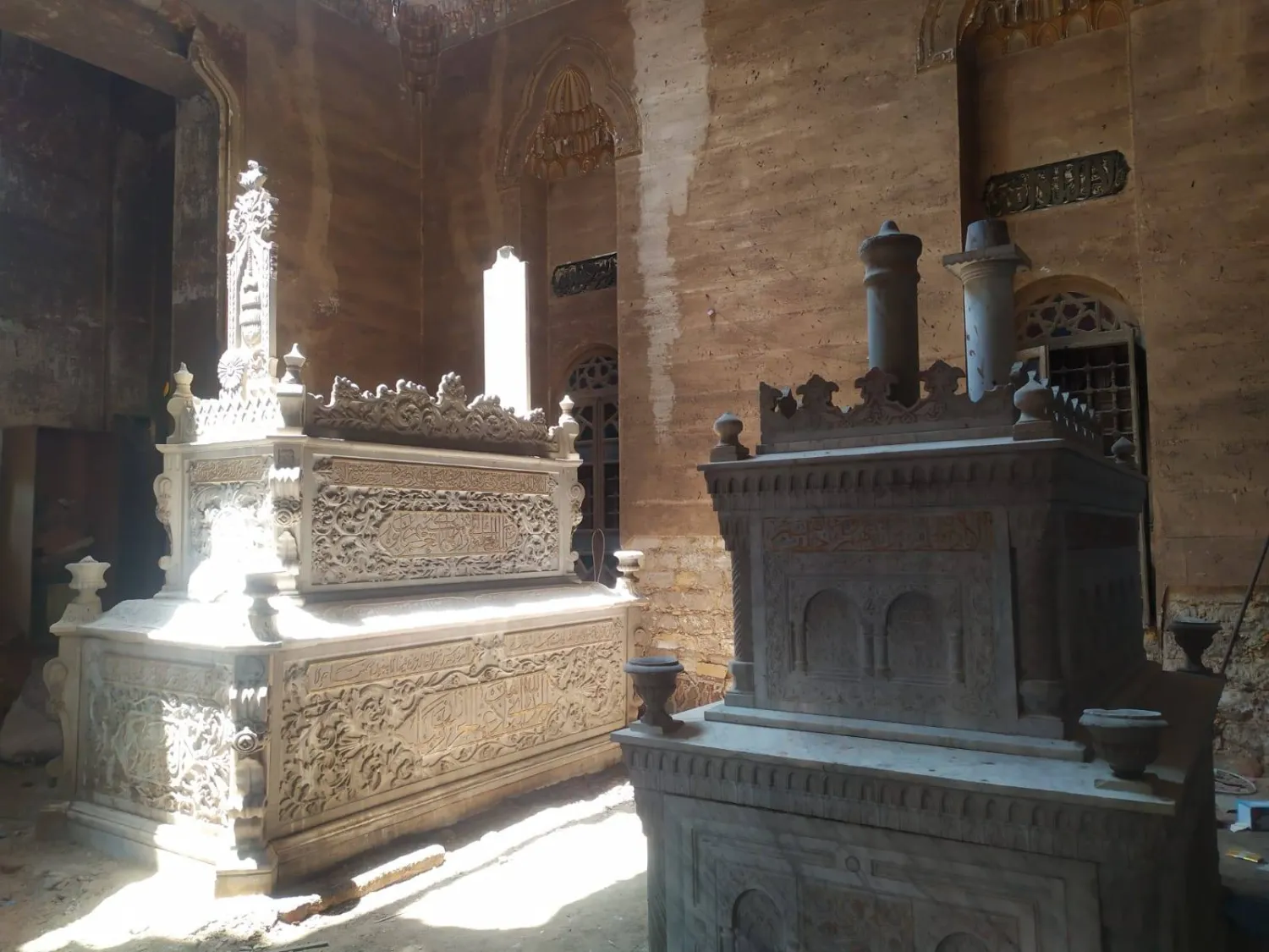 دعوات للحفاظ على مقابر المشاهير (الشرق الأوسط)