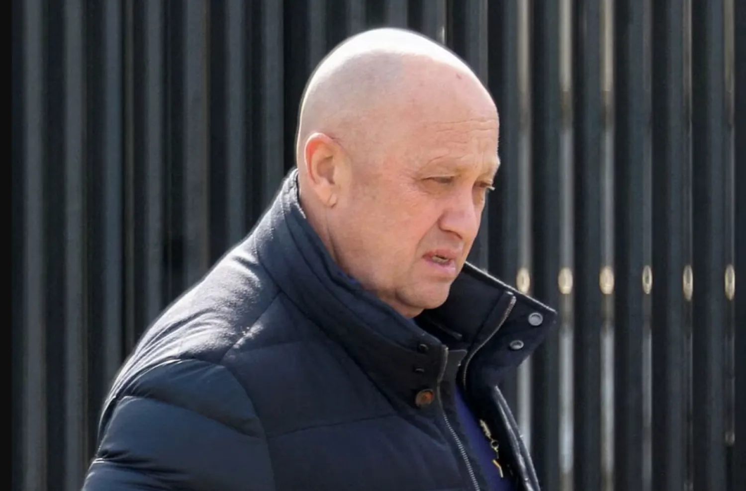 Founder of Wagner private mercenary group Yevgeny Prigozhin leaves a cemetery before the funeral of Russian military blogger Maxim Fomin widely known by the name of Vladlen Tatarsky, killed in a bomb attack in a St Petersburg cafe, in Moscow, Russia, April 8, 2023. REUTERS/Yulia Morozova//File Photo