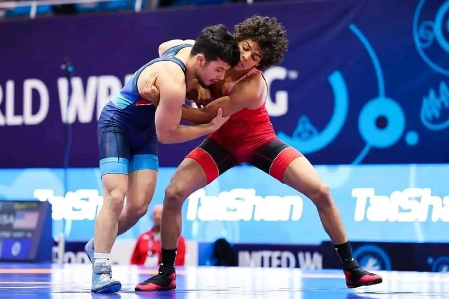 صورة متداولة للاعب منتخب مصر للمصارعة الرومانية أحمد فؤاد بغدودة