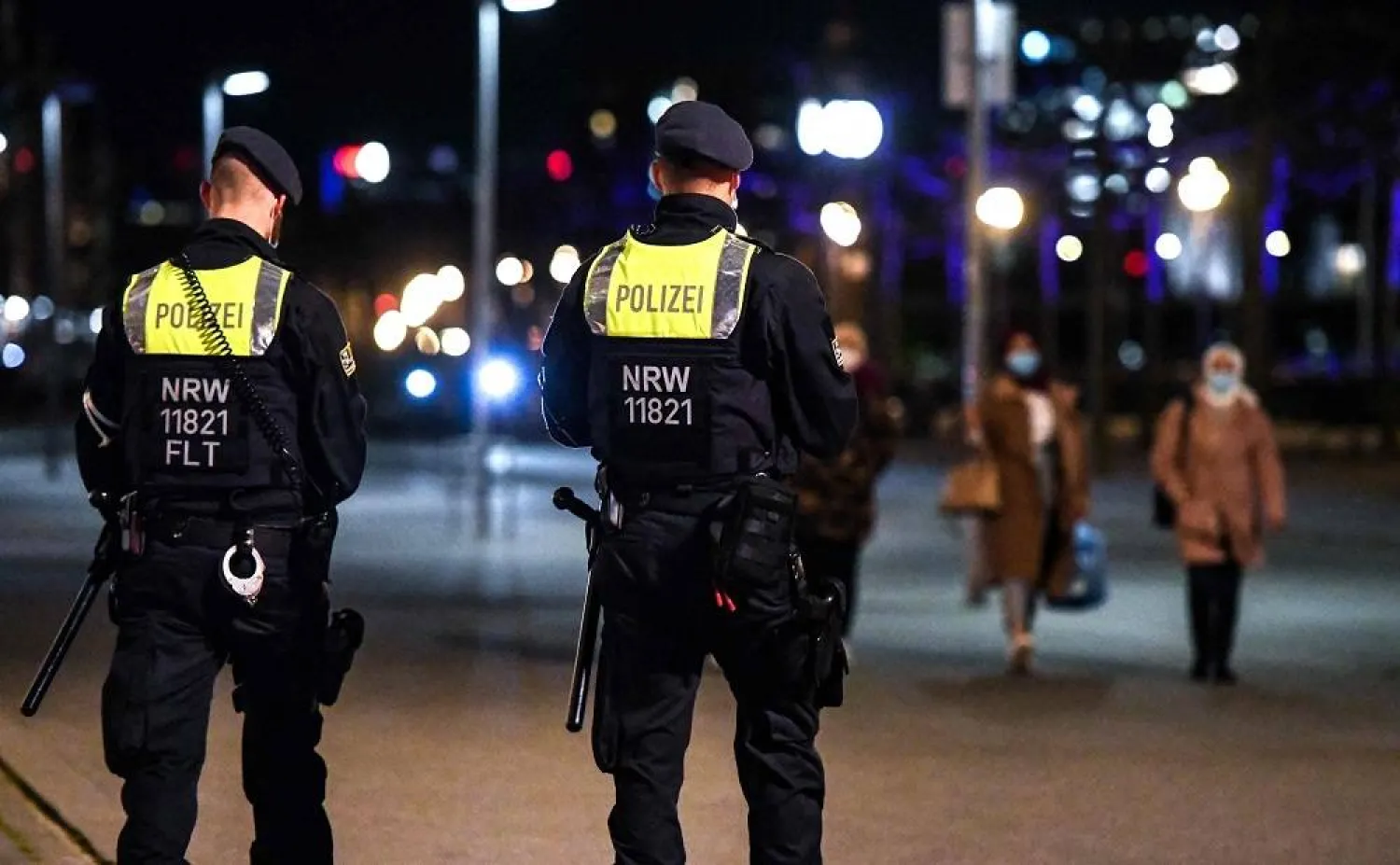 Police officers on patrol in Düsseldorf, western Germany, April 24, 2021. (AFP) 
