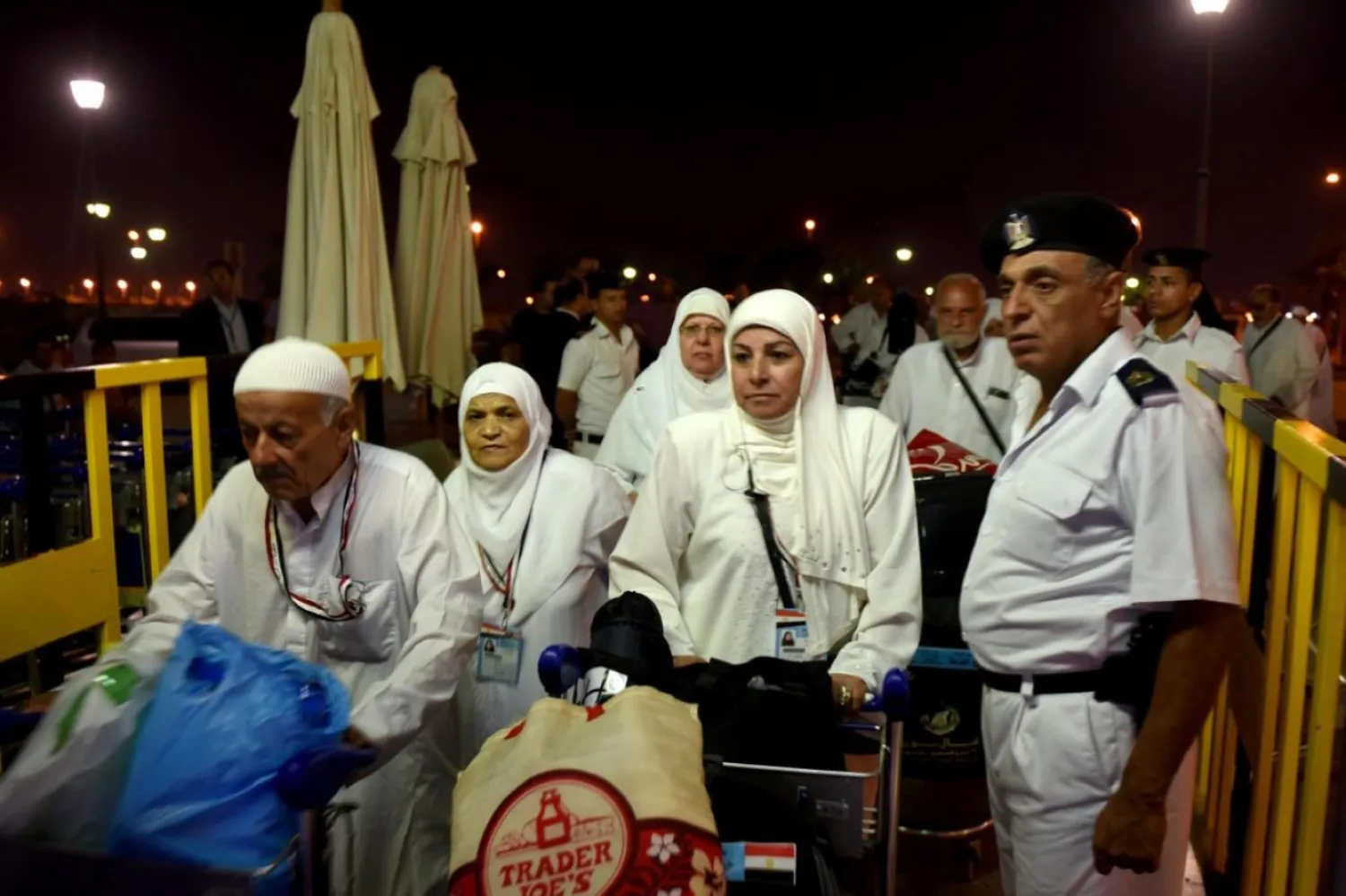 Mısırlıların hac farizasını yerine getirme hayali, bazılarını borç almaya itiyor / Fotoğraf: AFP