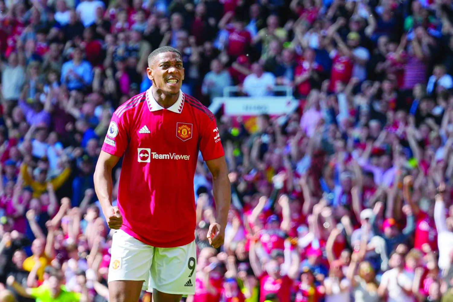 الإصابة ستحرم مارسيال من اللعب مع يونايتد في نهائي الكأس وربما المباراة الأخيرة مع الفريق (أ.ب)