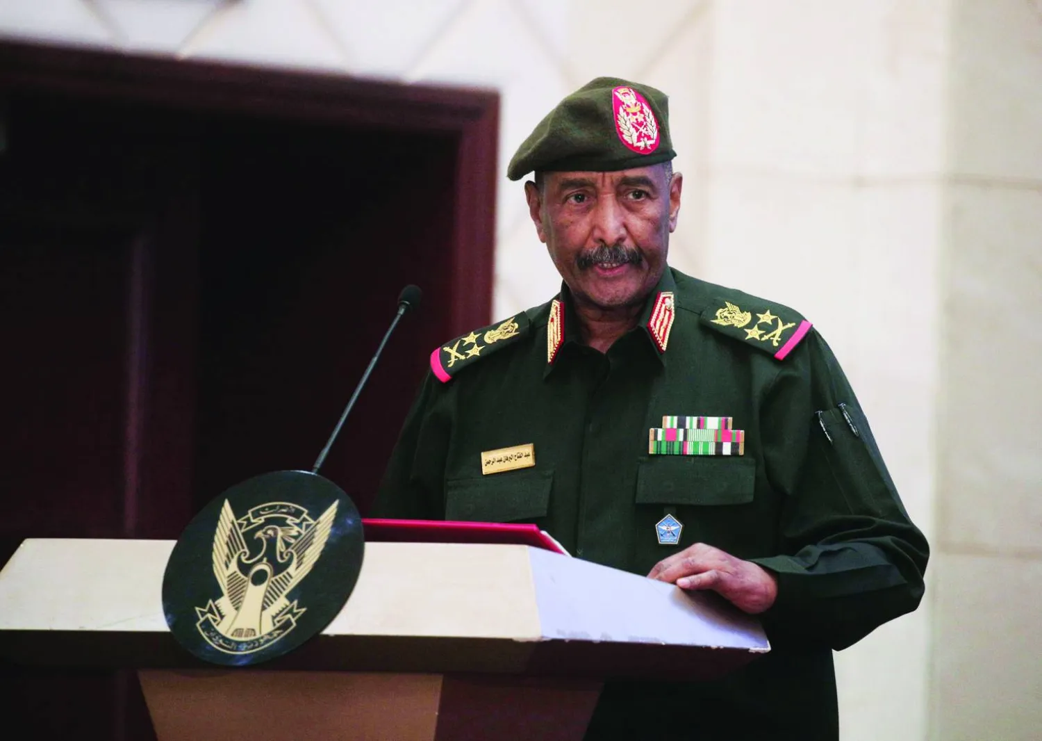 قائد الجيش السوداني الفريق البرهان (أ.ب)