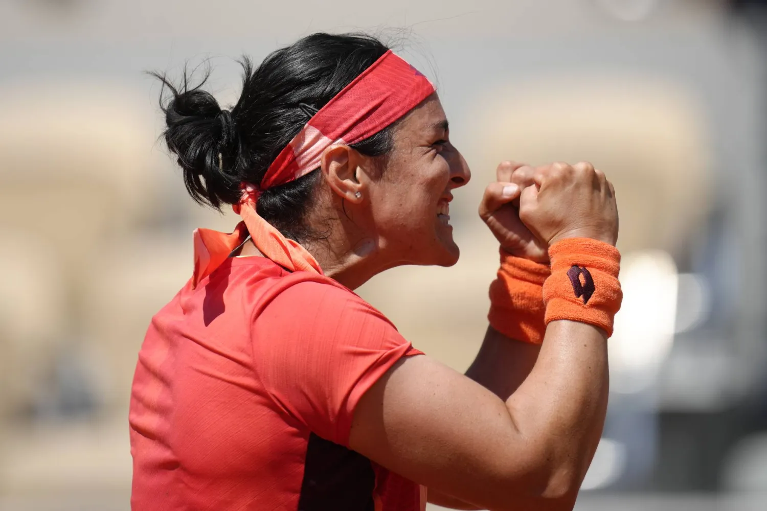 التونسية أُنس ردّت اعتبار خسارتها أمام بيرا (أ.ب)