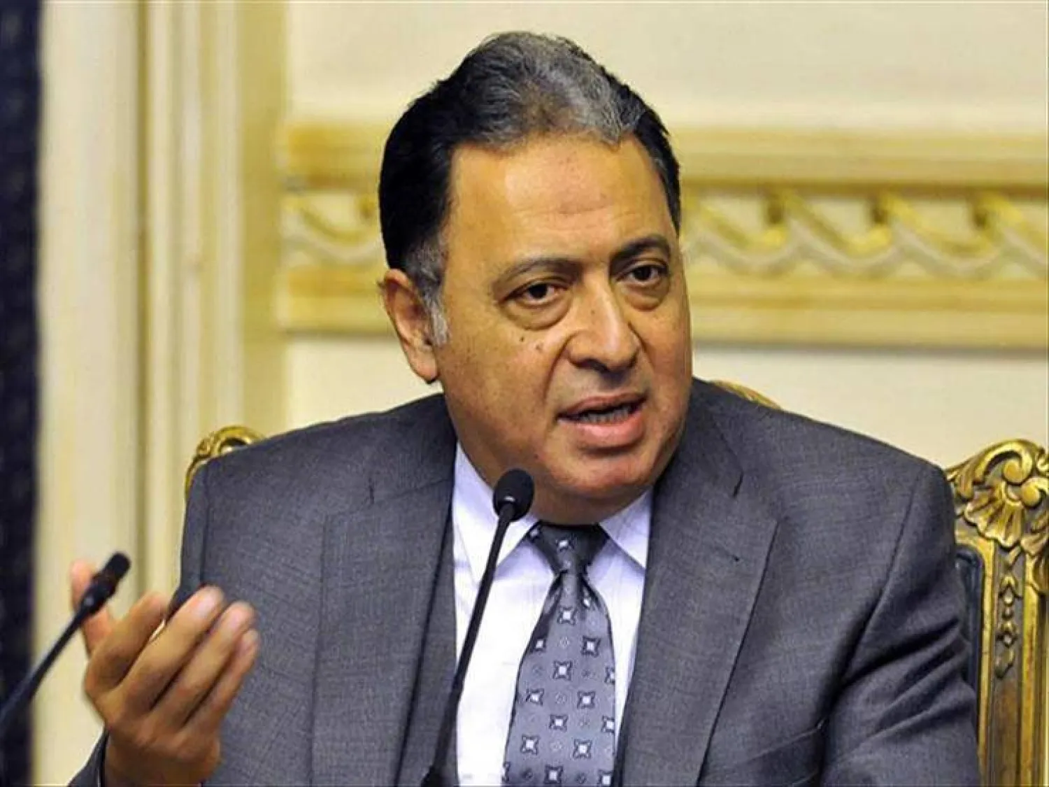 الدكتور أحمد عماد الدين راضي وزير الصحة المصري الأسبق