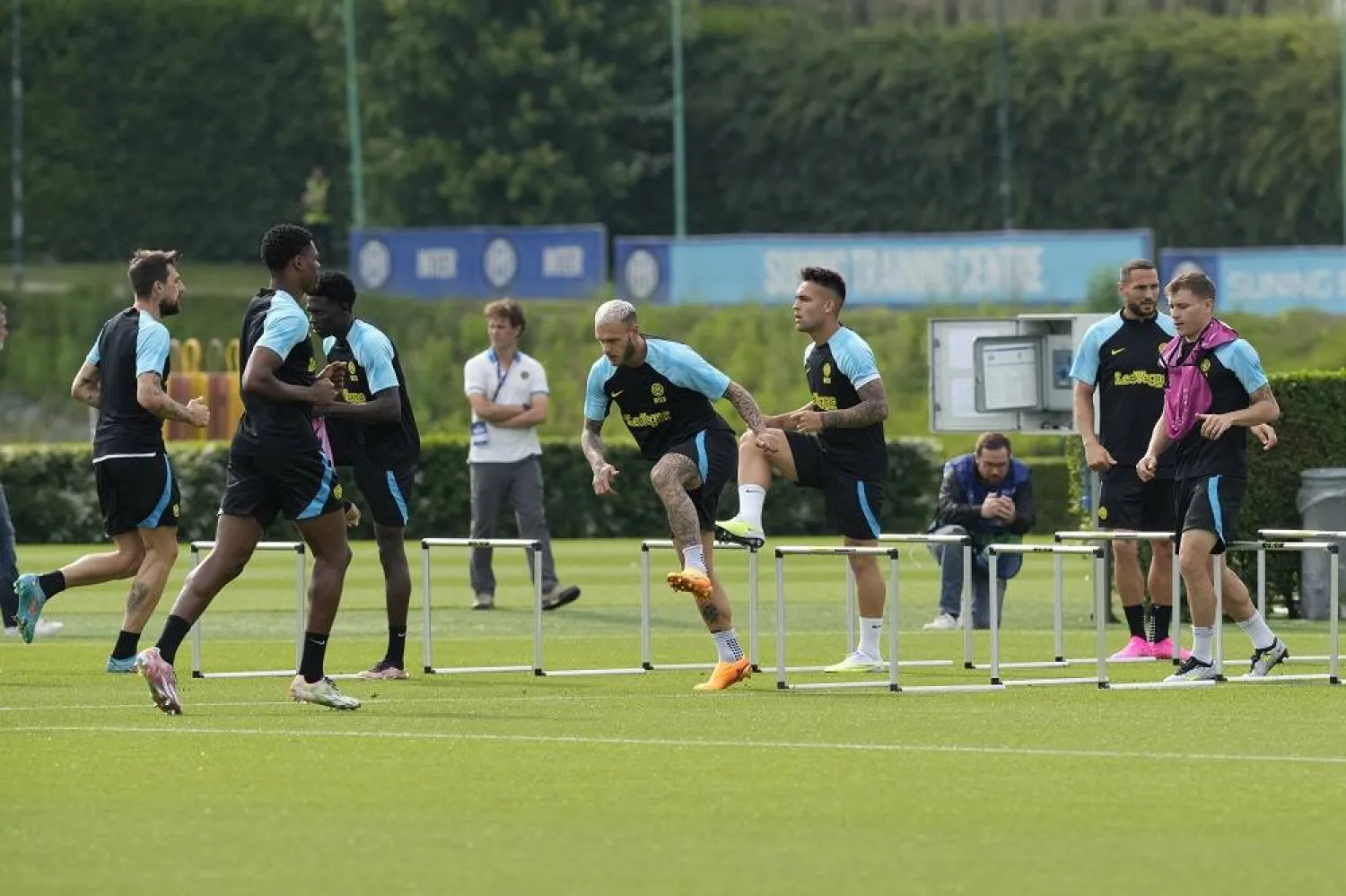 Inter Milan's players train during a media day ahead of the Champions League final, at the Suning training center, in Appiano Gentile, northern Italy, Monday, June 5, 2023. (AP)  