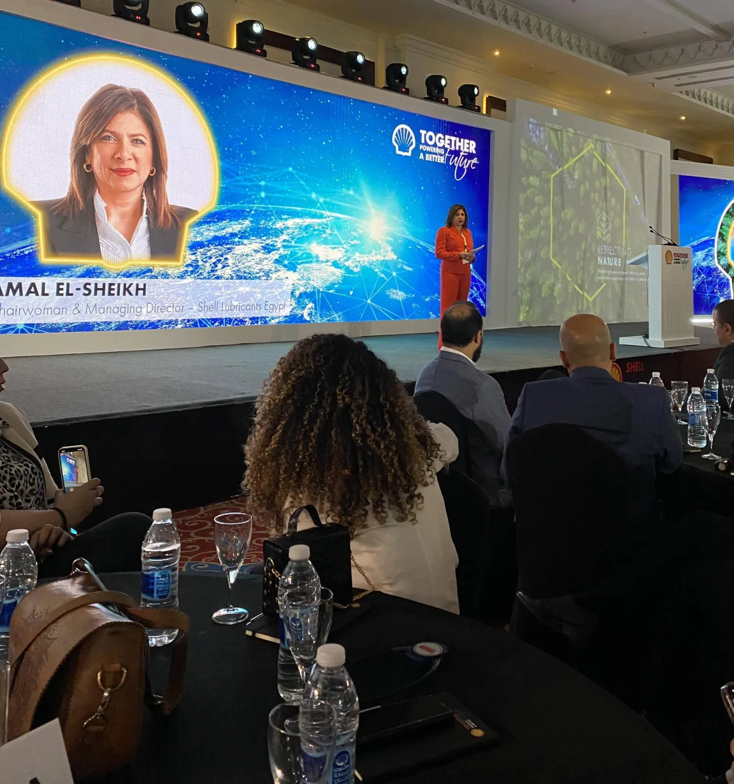 آمال الشيخ رئيس شل مصر- خلال كلمتها في مؤتمر الريادة التكنولوجية (الشرق الأوسط)