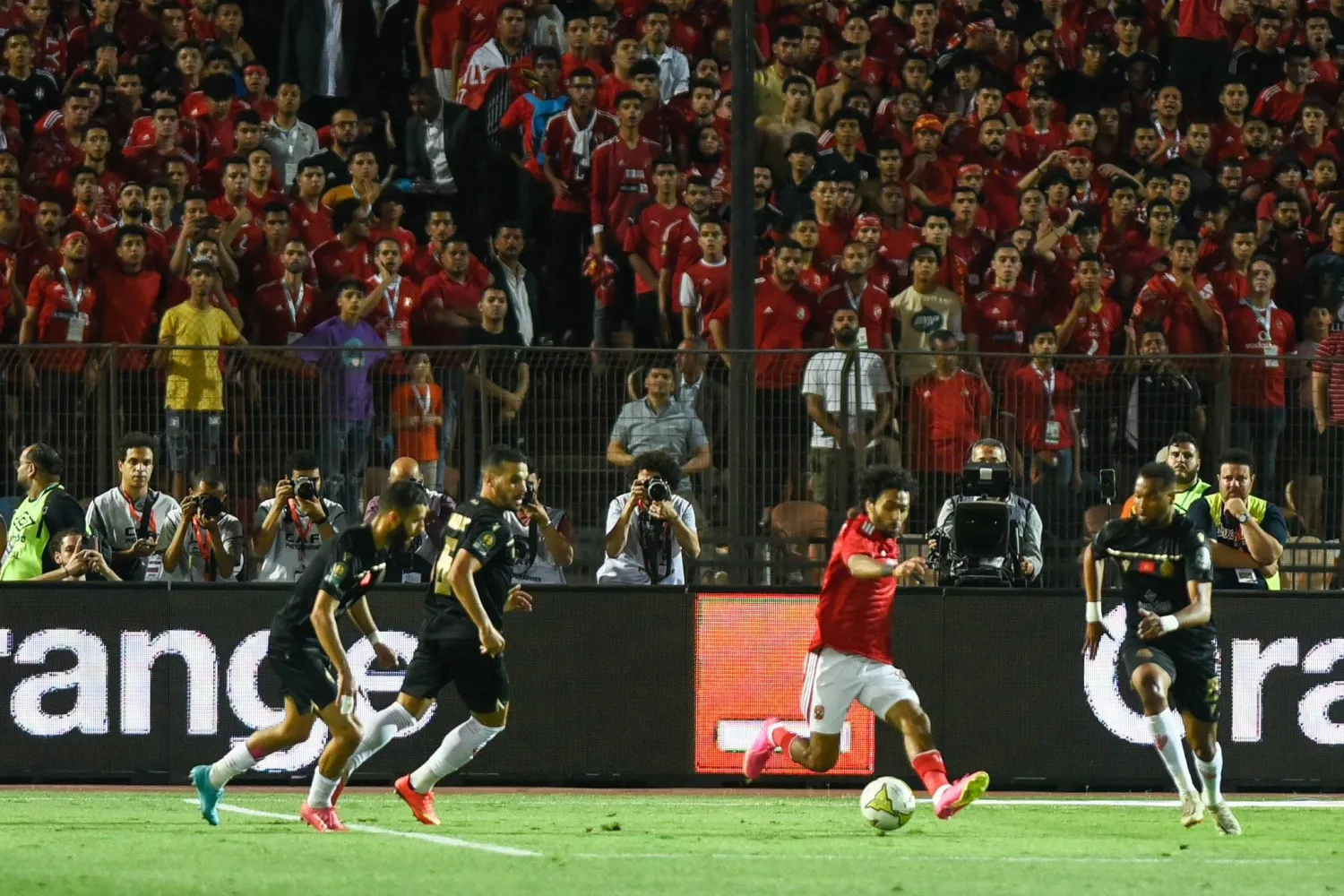 النادي الأهلي المصري انتقد بيان فيفبرو (الأهلي المصري)