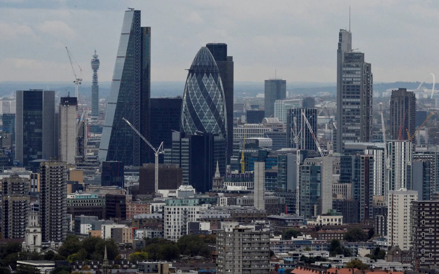 A general view is seen of the London skyline from Canary Wharf in London, Britain, October 19, 2016. REUTERS/Hannah McKay/File Photo