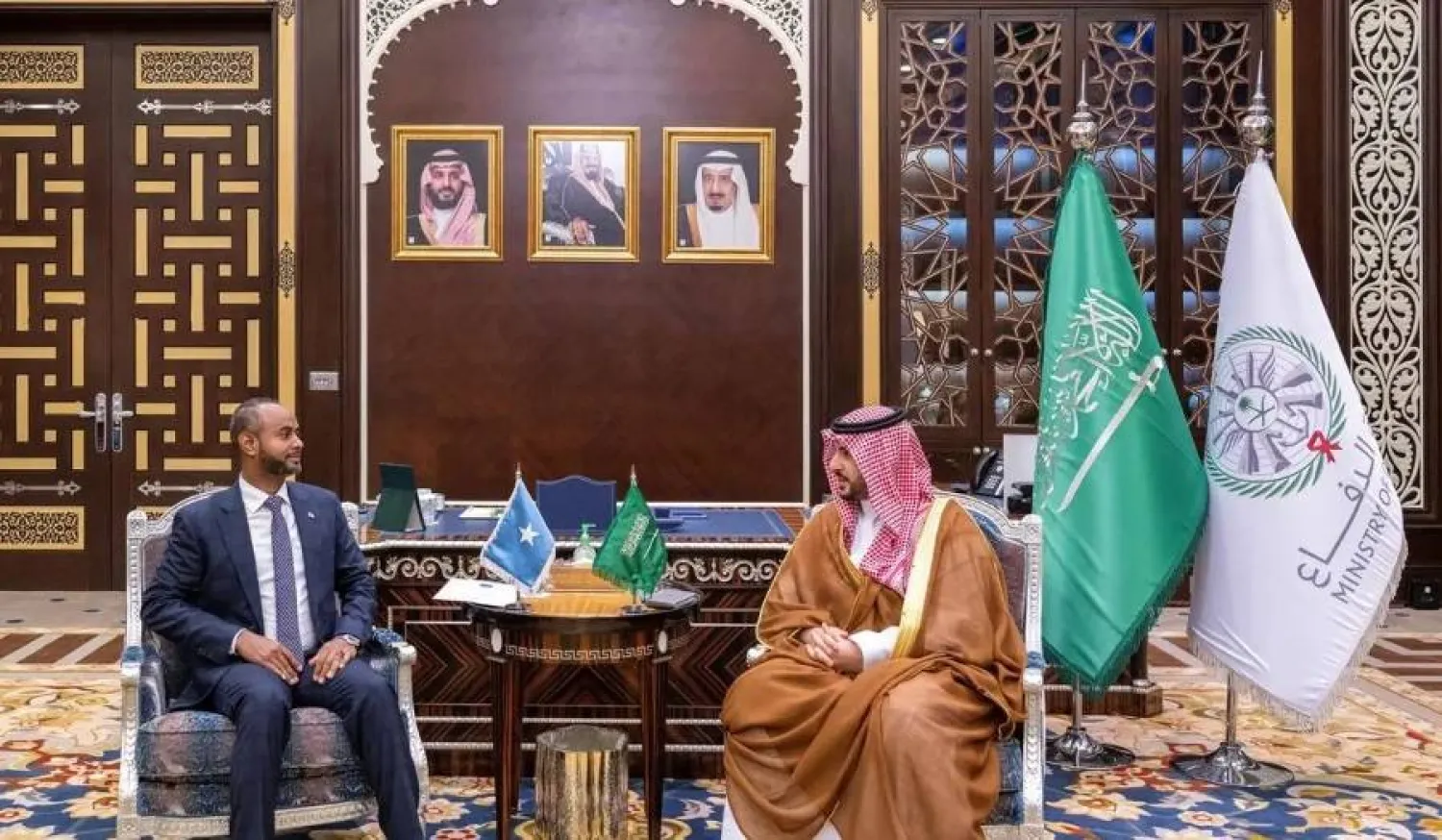 The Saudi Minister of Defense has met in Jeddah with his Somali counterpart. SPA