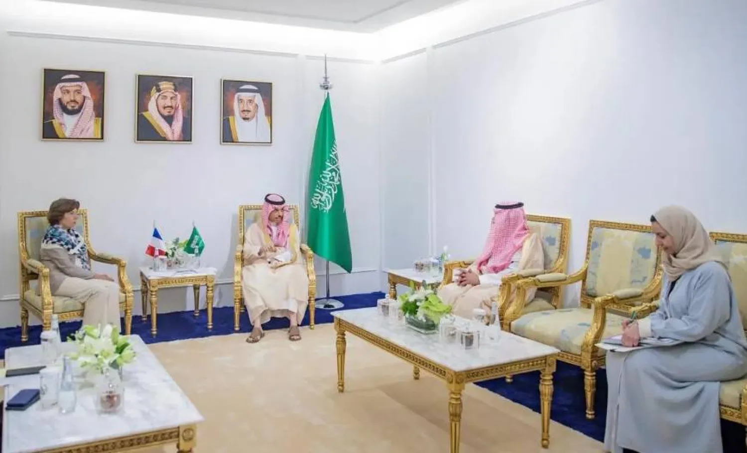 Foreign Minister Prince Faisal bin Farhan and his French counterpart reviewed the strong relations between the two countries. SPA