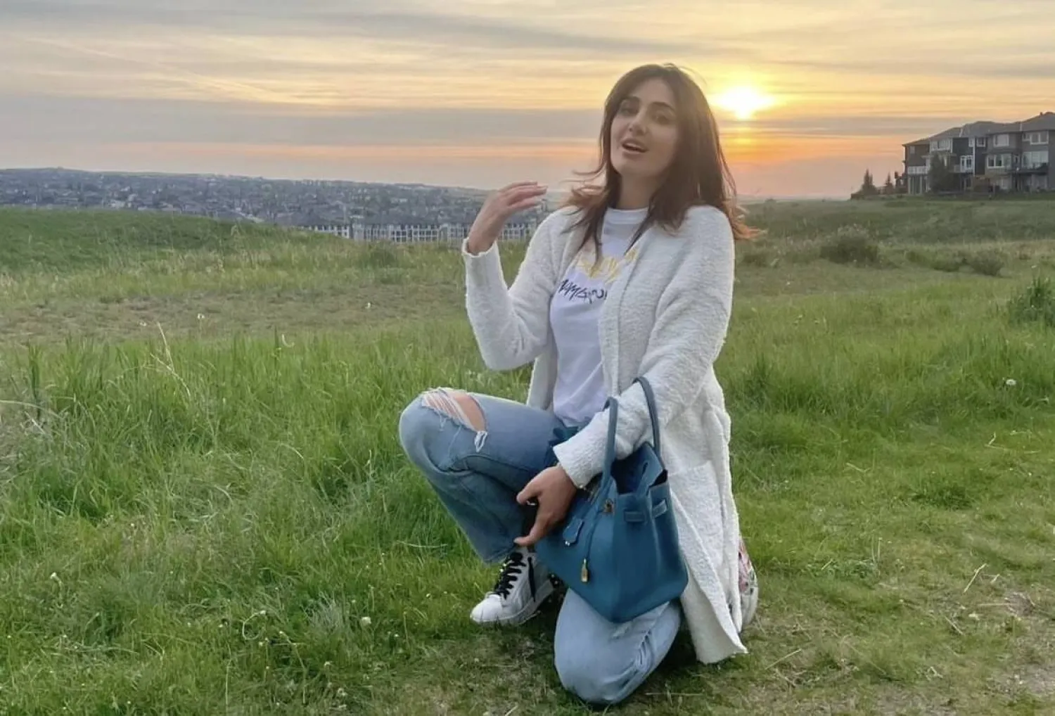 الفنانة المصرية حلا شيحة (إنستغرام)