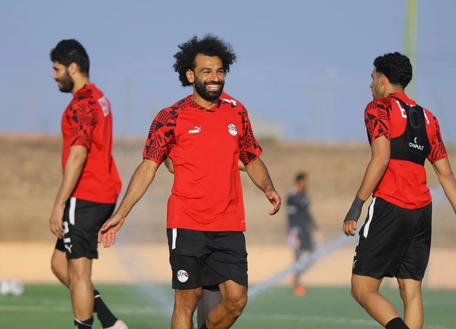 محمد صلاح خلال تدريبات المنتخب المصري (الاتحاد المصري)