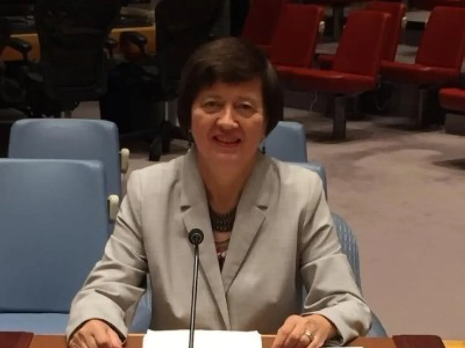  المنسقة الخاصة للأمم المتحدة في لبنان يوانا فرونتسكا (تويتر)