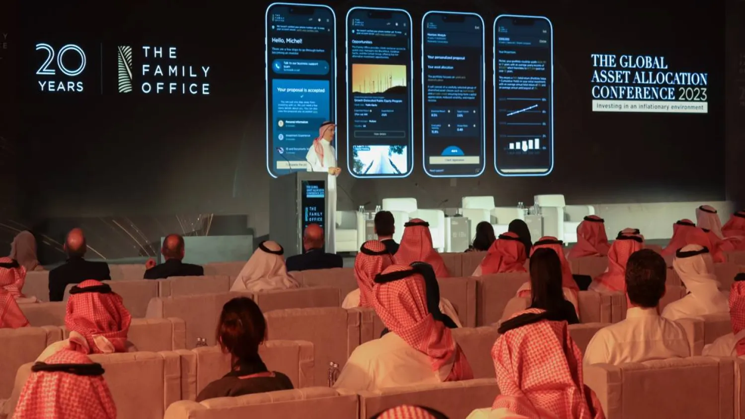 جانب من المؤتمر الذي شهد مشاركة متحدثين بارزين (الشرق الأوسط)