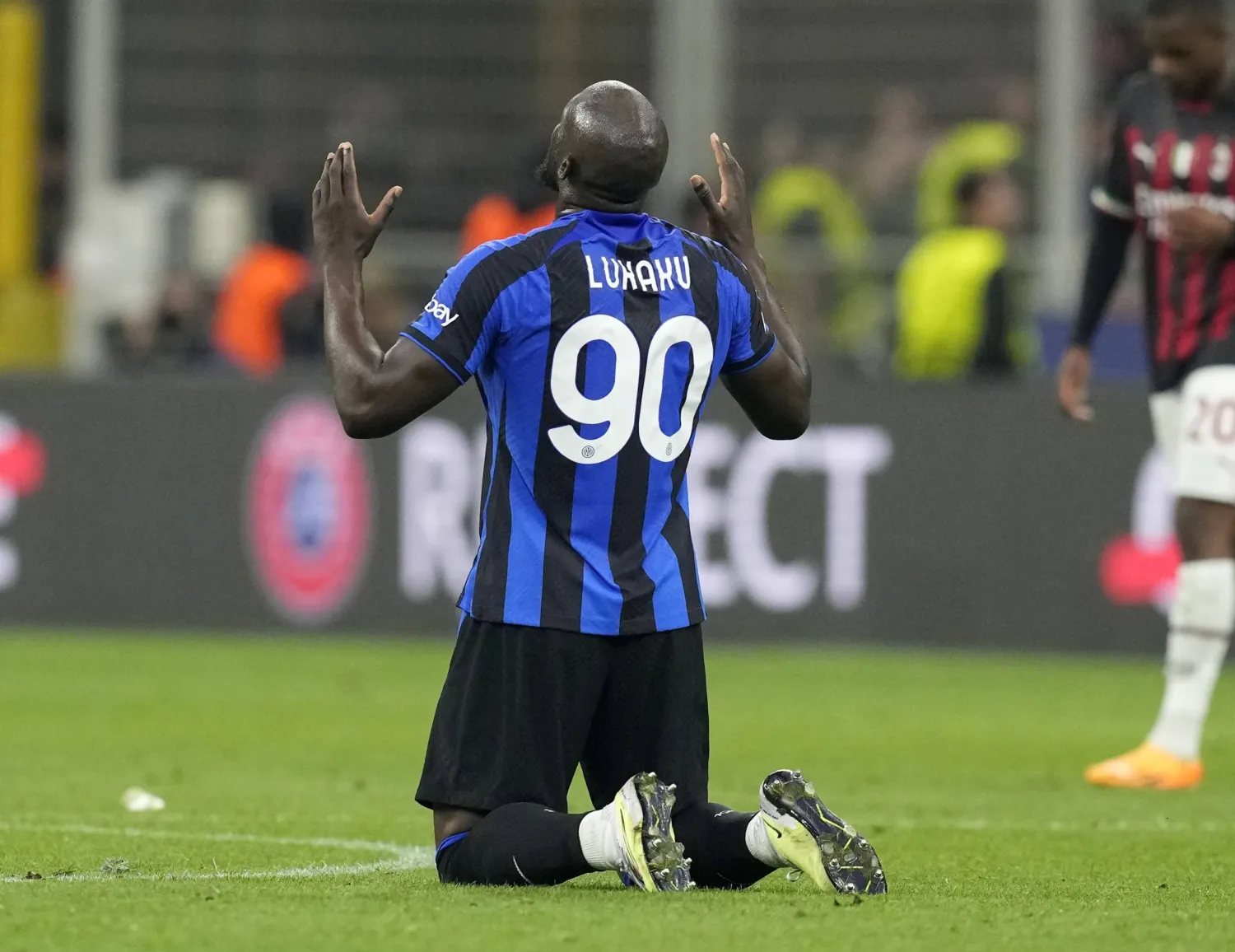 لوكاكو (أ.ب)