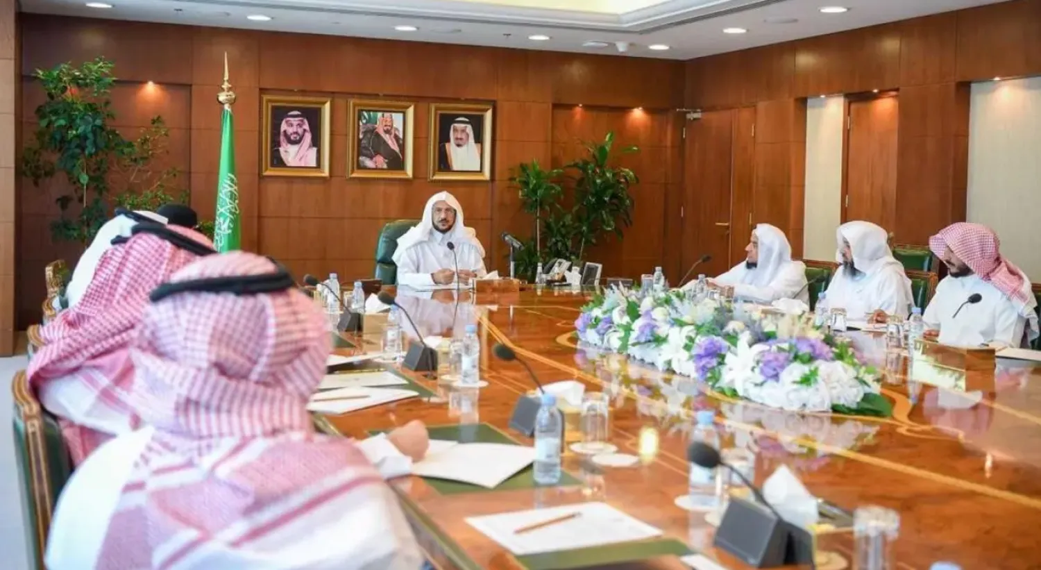 Islamic Affairs Minister Launches Several E-Apps