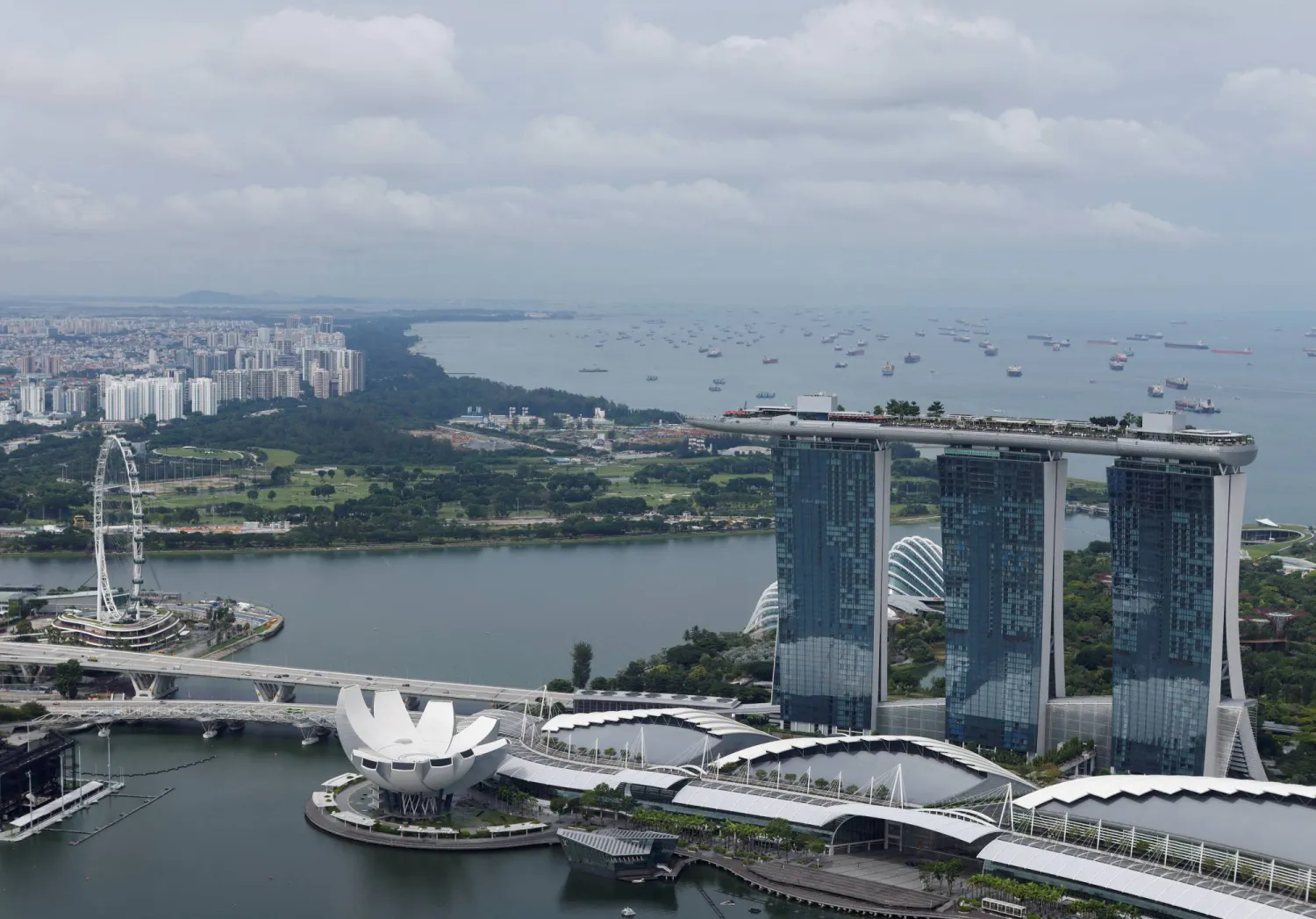 A view of the vessels anchored in the eastern anchorage area, seen behind the Marina Bay Sands integrated resort in Singapore July 26, 2022. REUTERS/Edgar Su/File photo
