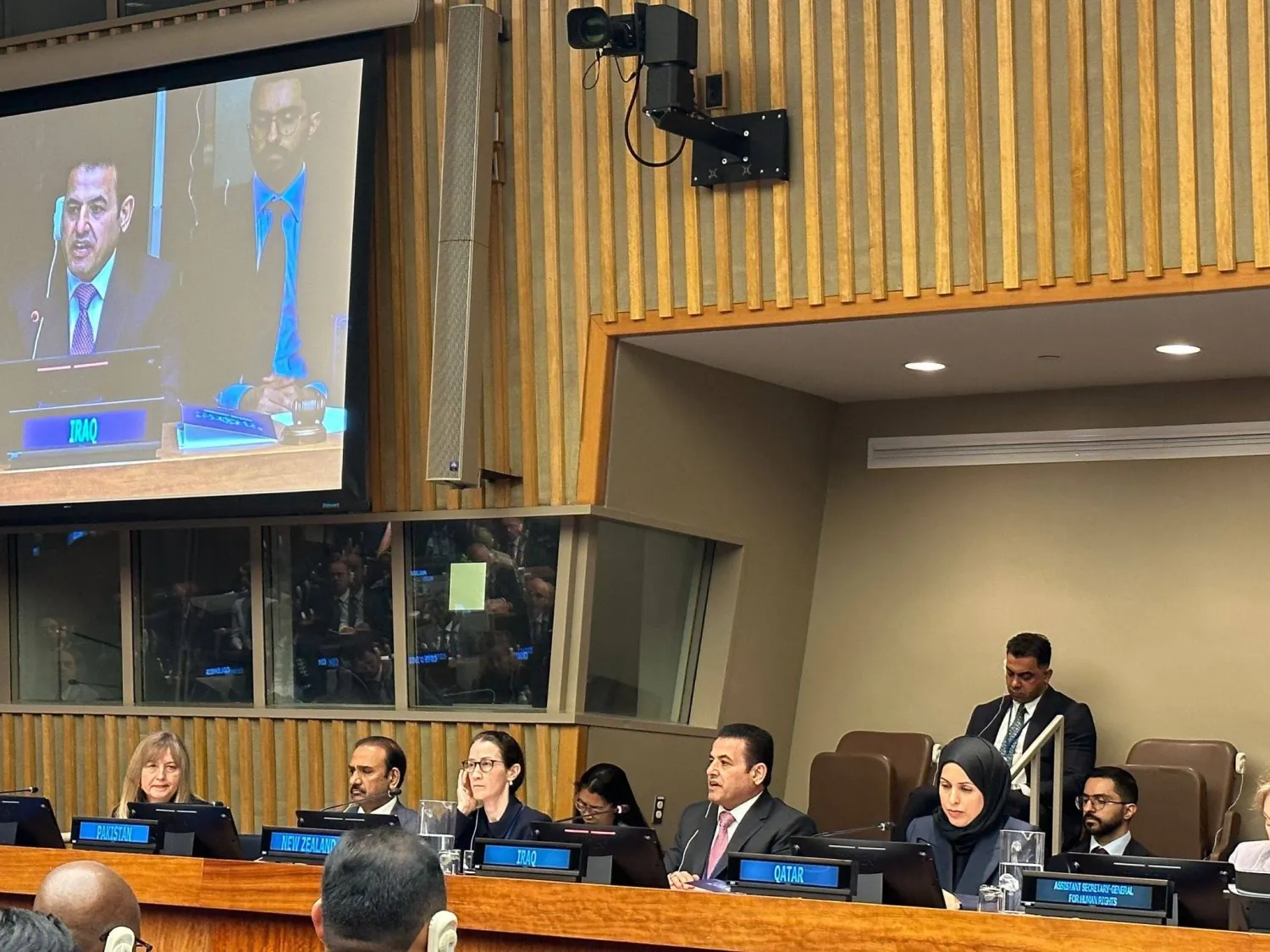 صورة نشرها الأعرجي في «تويتر» لمشاركته في مؤتمر الأمم المتحدة