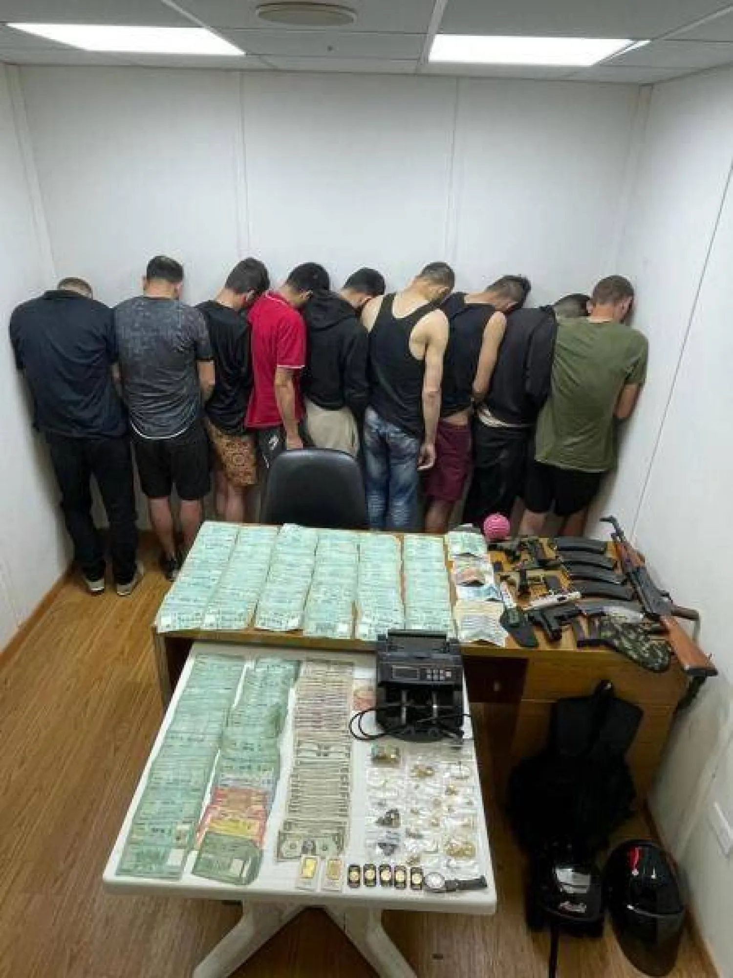 أفراد الشبكة الذين أوقفتهم قوى الأمن (المديرية العامة لقوى الأمن)