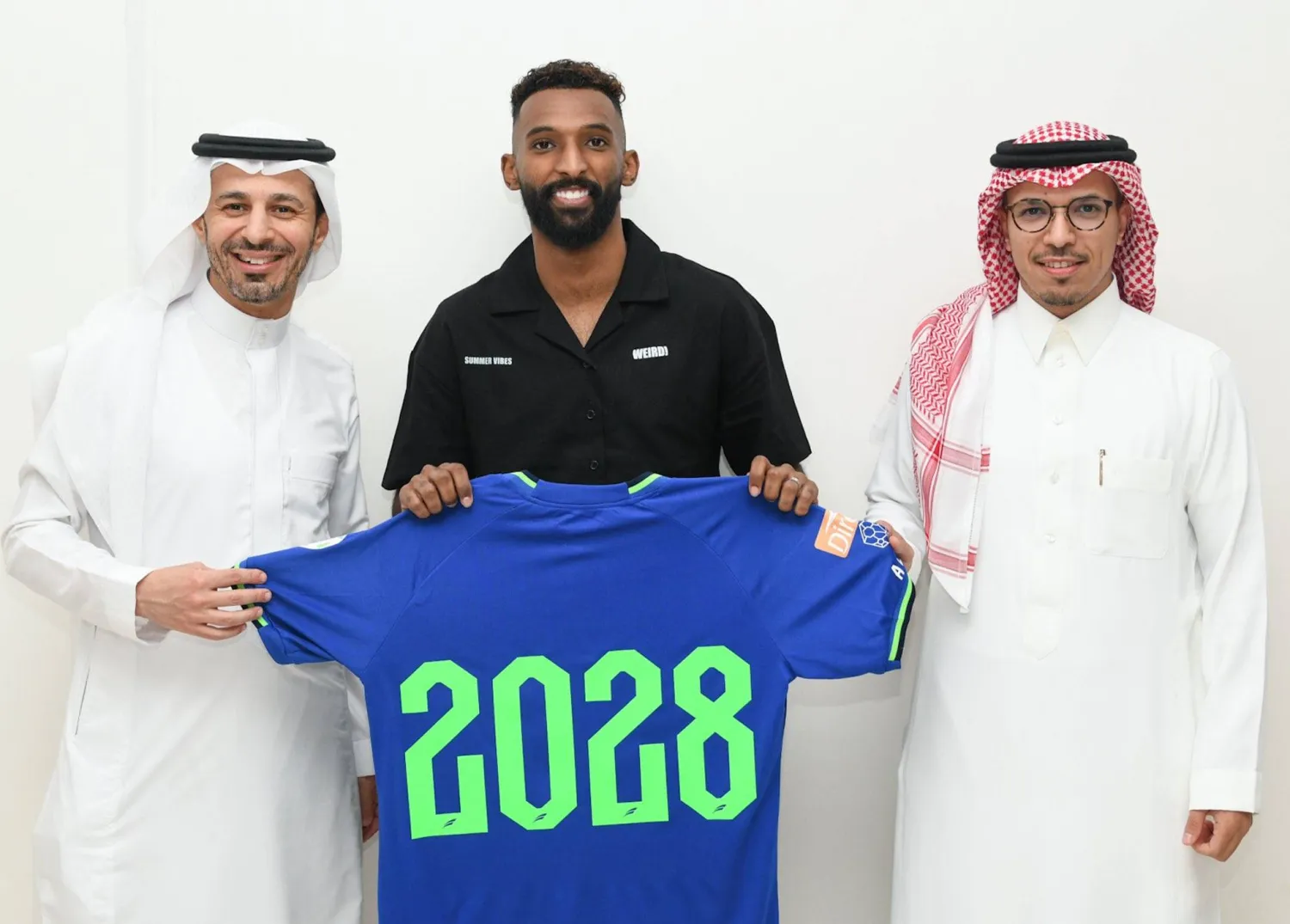 العفالق نجح في إبقاء الهداف البريكان ضمن صفوف النموذجي "الشرق الأوسط"