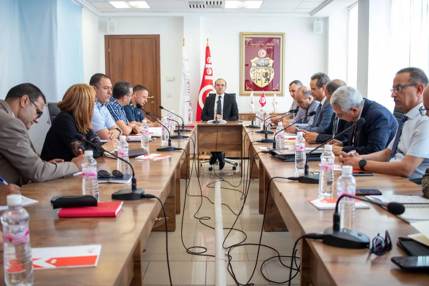 رئيس هيئة الانتخابات في اجتماع لتحديد المواعيد الانتخابية المرتقبة (هيئة الانتخابات)